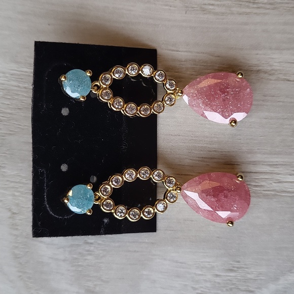 Vintage Jewelry - Vintage Pink, Turquoise & Rhinestone Drop Stud Earrings in Gold Setting